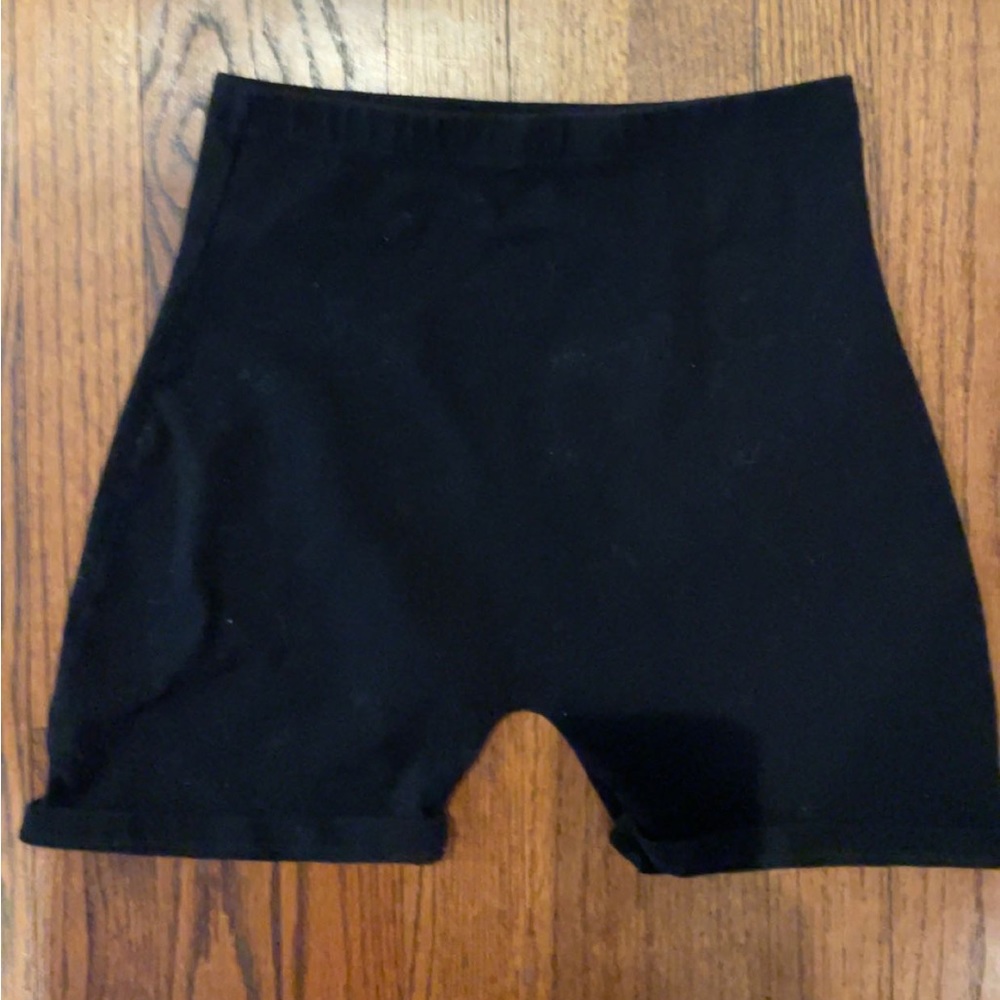 black biker shorts